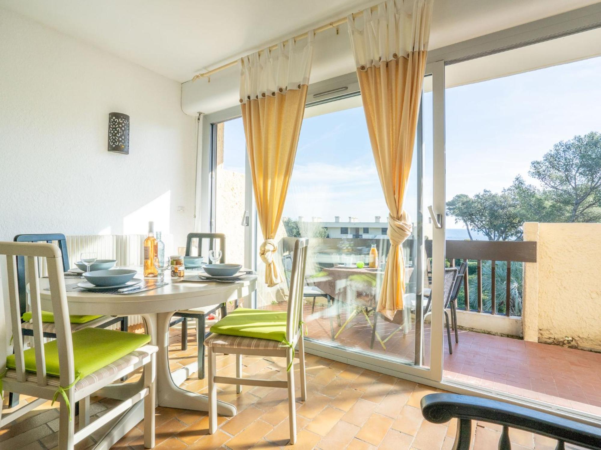 Les Louvans-4 By Interhome Apartment
